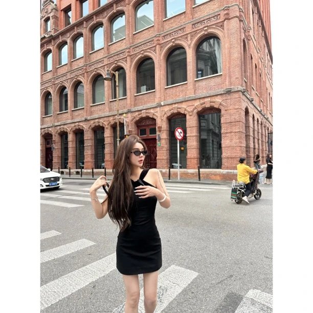 媛媛【旧巴黎】巴黎感告白连衣裙显瘦气质性感夏季设计感收腰#Q0875
