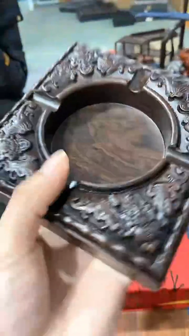 【闪购商品】HT   烟灰缸