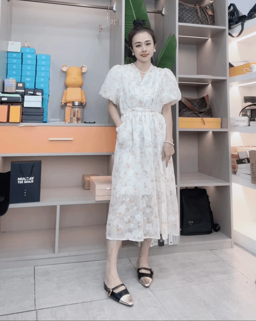 8801气质淑女V领时尚显瘦连衣裙
