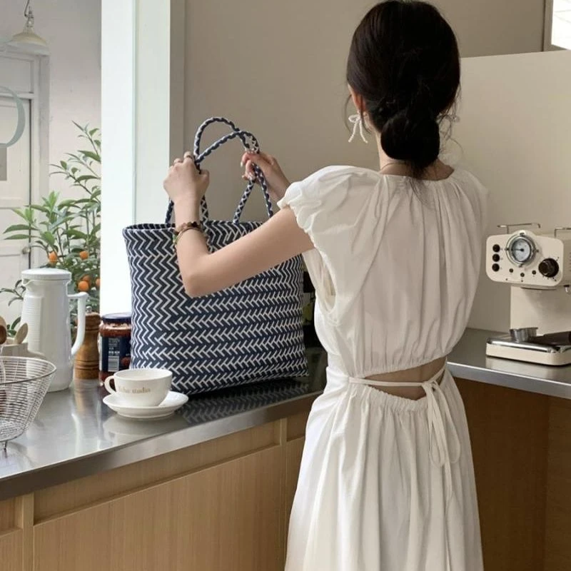 88061甜欲高级法式复古露背心机桔梗连衣裙高级女夏季白色长裙