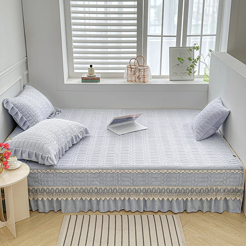 2023新款加绒防滑牛奶绒榻榻米床盖高档农村大炕垫夹棉冬季保暖床