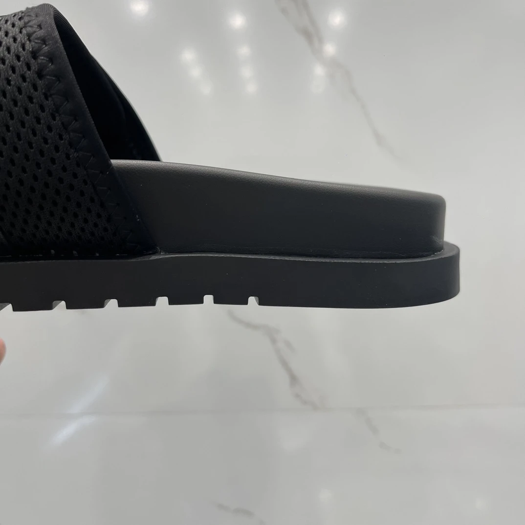 【福利拖鞋】舒适时尚休闲夏季黑色沙滩一字拖男士舒适时尚休闲夏