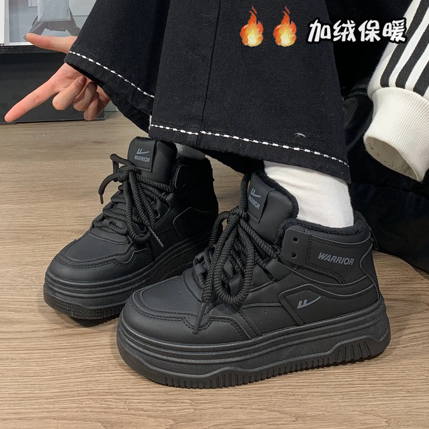 Warrior/回力加绒高帮小白鞋女新款冬季二棉鞋保暖百搭厚底板鞋