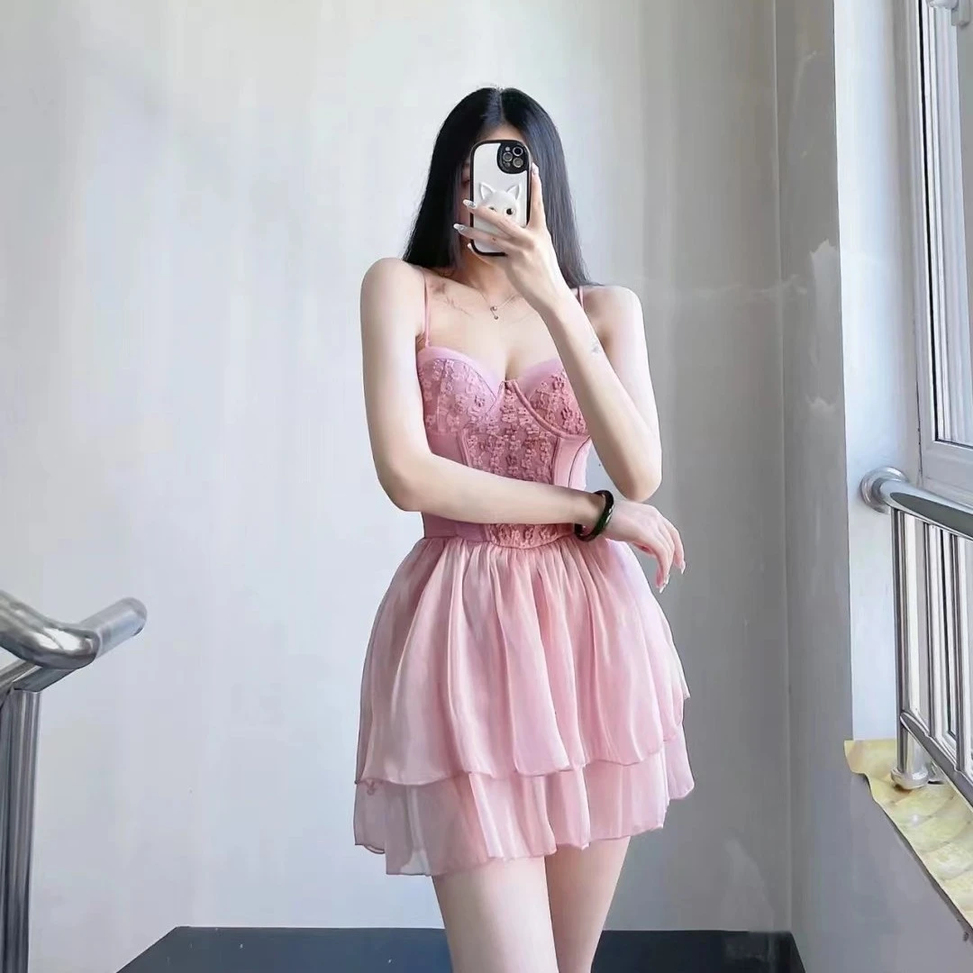 茉香千层~高级纯欲风2022新款爆款保守遮肚显瘦温泉泳衣女度假