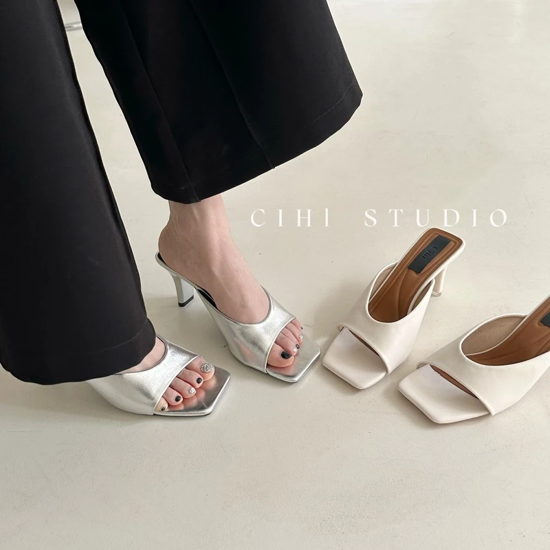 2-477-采采尔夏-欧美风方头露趾一字拖女高级感细跟外穿拖