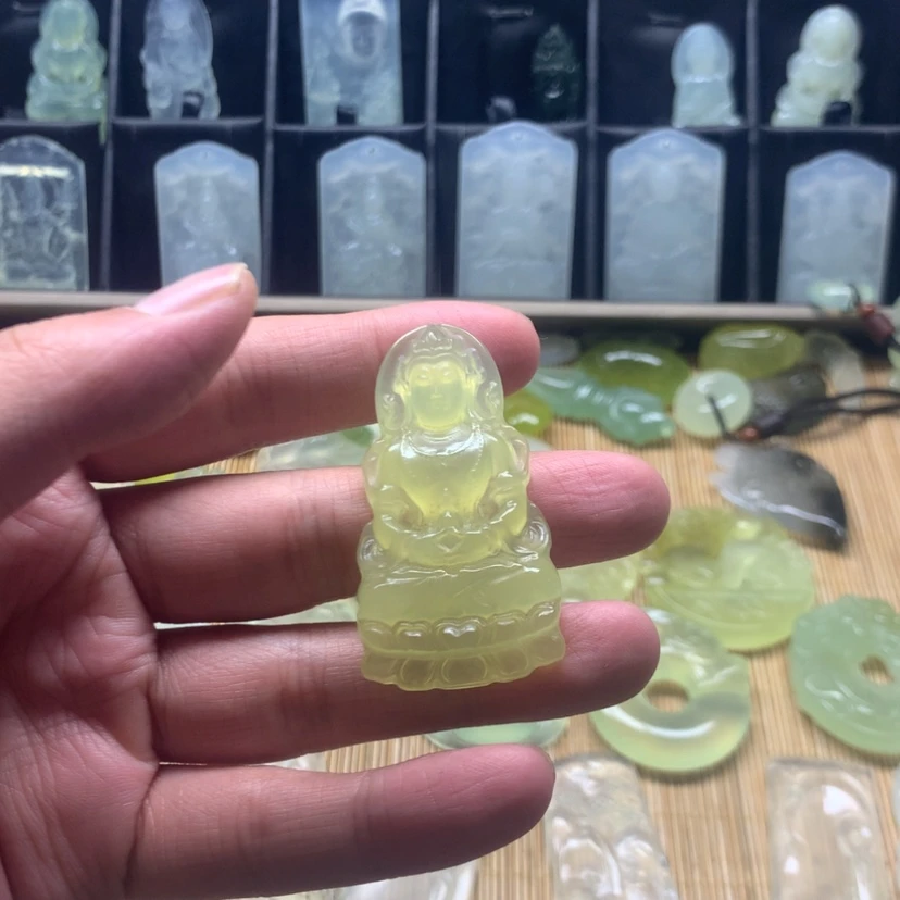 【闪购商品】蛇纹石玉颈饰合金夜*