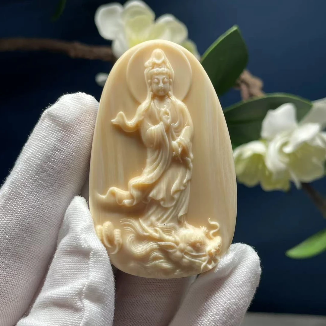 猛犸牙天然原皮《御龙观音》牌子吊坠