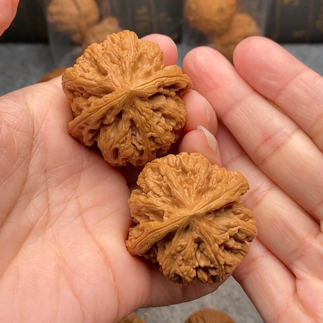 文玩核桃把件精品大粗筋44重50克