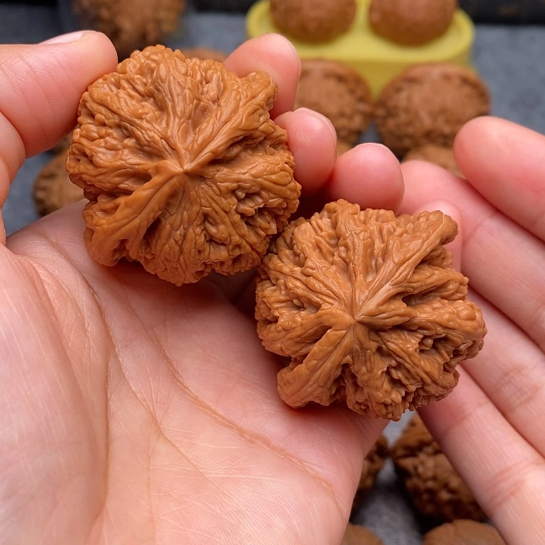 文玩核桃把件粗筋45全品