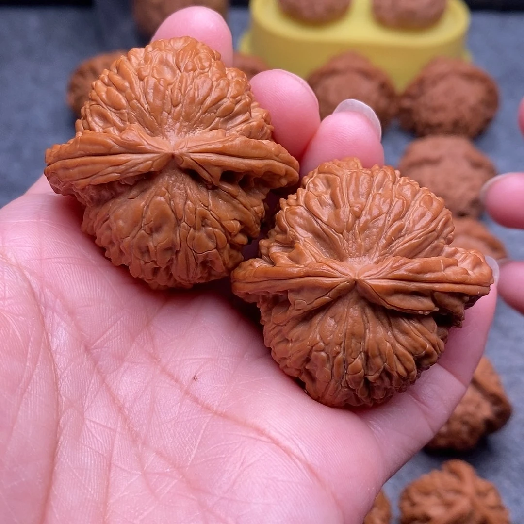 文玩核桃把件精品球白43全品