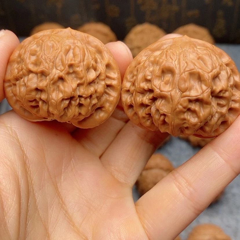 【闪购商品】文玩核桃把件宫灯40加