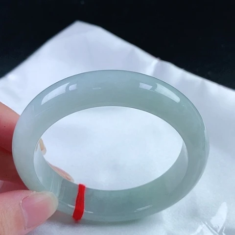 翡翠手镯未镶嵌82 号手镯