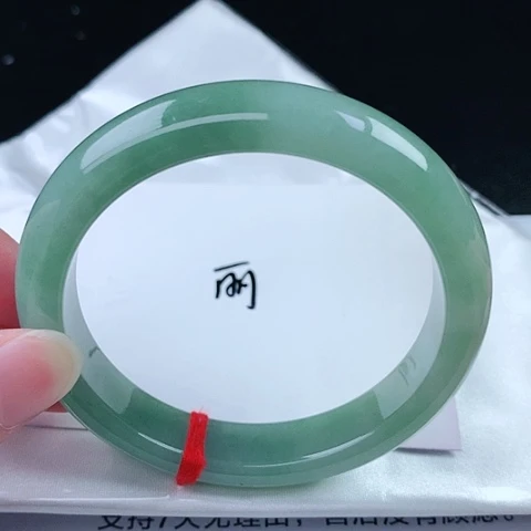 翡翠手镯未镶嵌70号手镯
