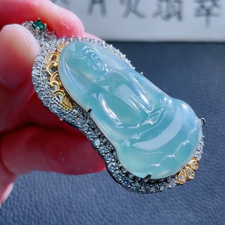 翡翠颈饰未镶嵌999999999