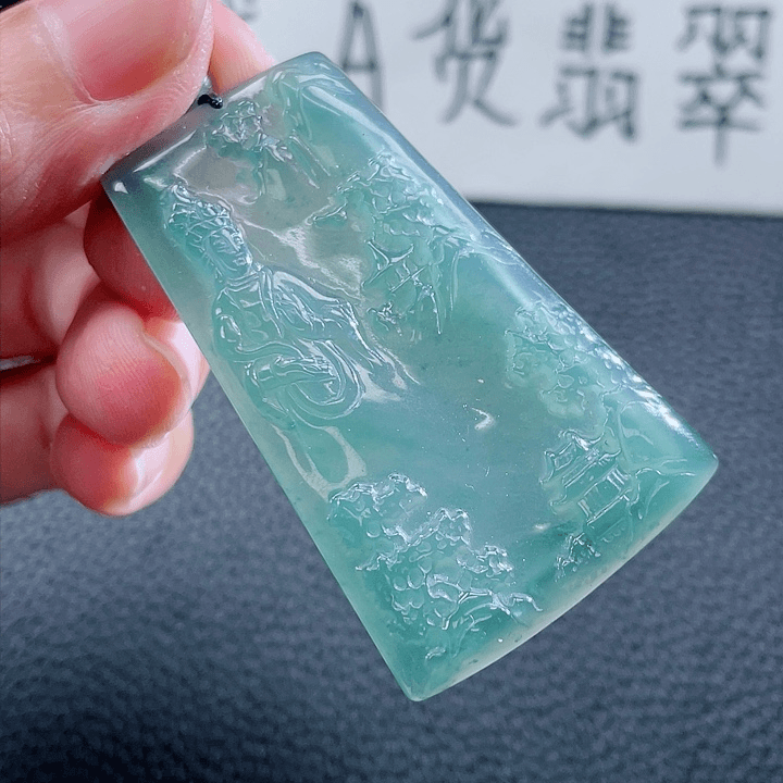 翡翠颈饰未镶嵌999999999