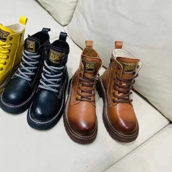 2023 时尚时装款 复古方头马丁靴英伦风靴子 头层牛皮  QC23960