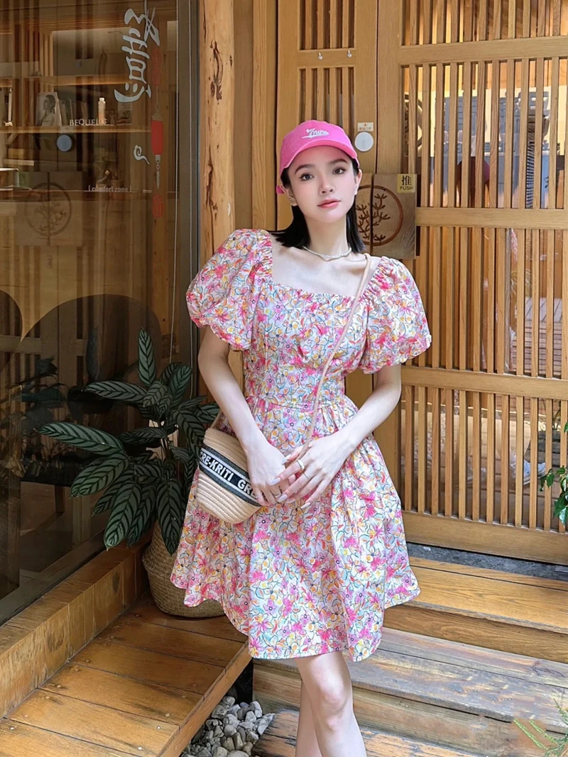 【商场同款】2025夏新款法式气质小清新碎花方领短袖连衣裙5500516