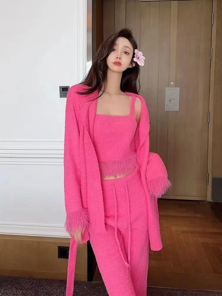 2024新款秋冬季半边绒家居服睡衣女性感可外穿吊带睡袍三件套冬季