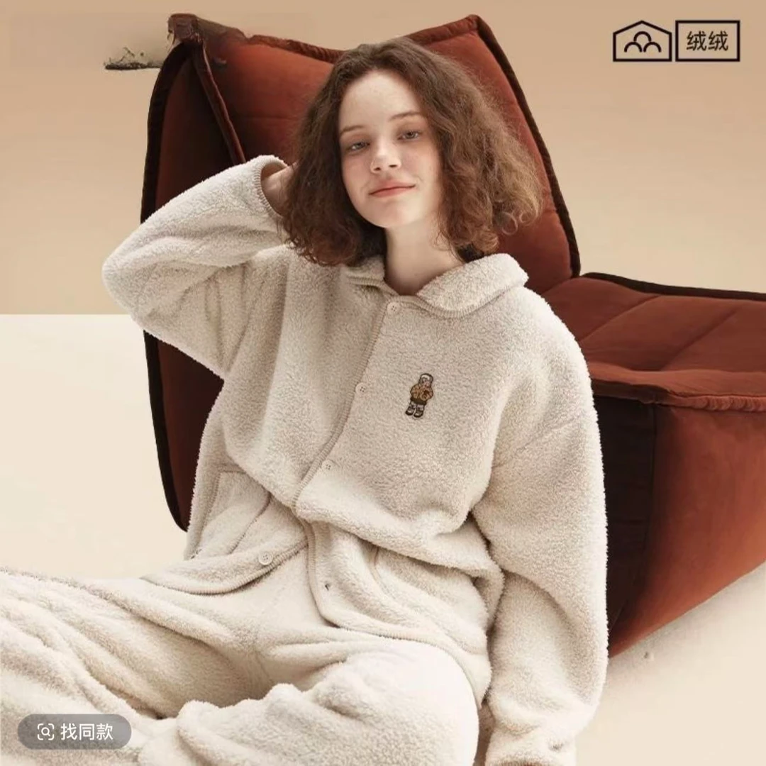 韩版甜美卡通刺绣小熊珊瑚绒睡衣女秋冬季加厚保暖家居服套装冬天