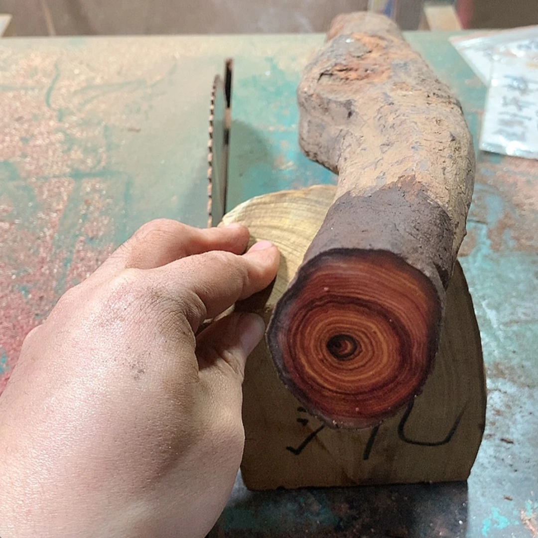 【闪购商品】紫檀柳手串心**动定制开料