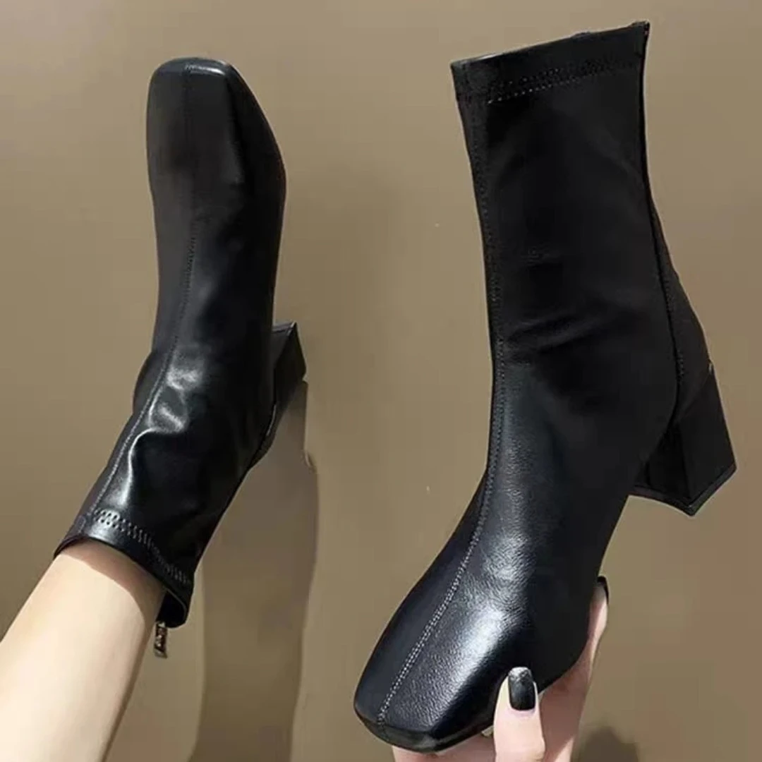 23082英伦法式粗跟方头显瘦百搭短靴