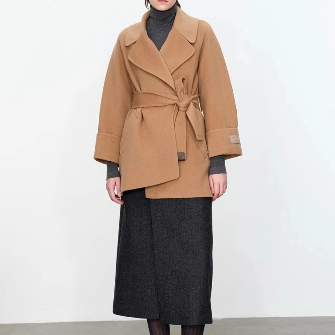 W气质大翻领绑带收腰简约时尚百搭毛呢外套FD035