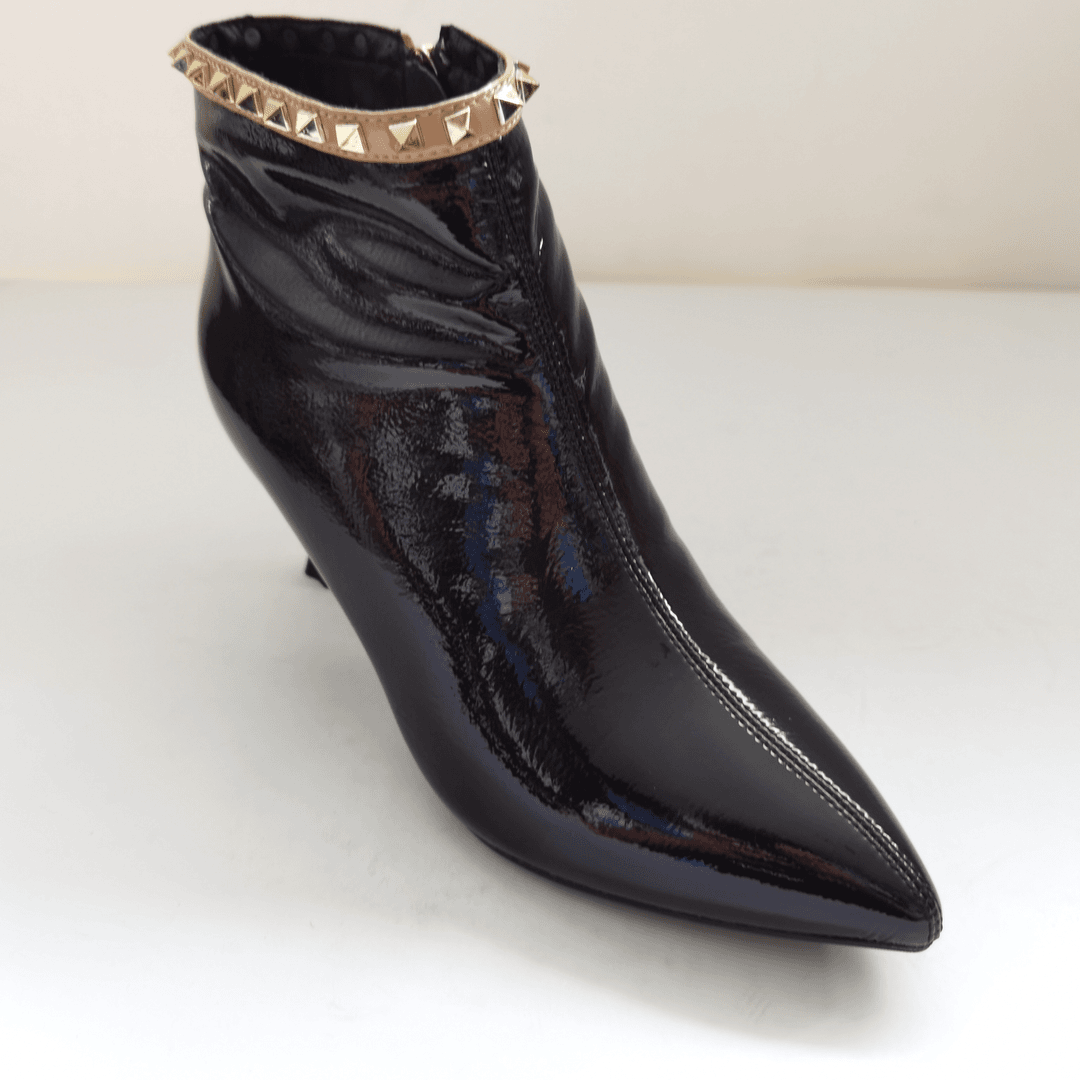 正常尺码  时尚女靴 V2188001 黑色