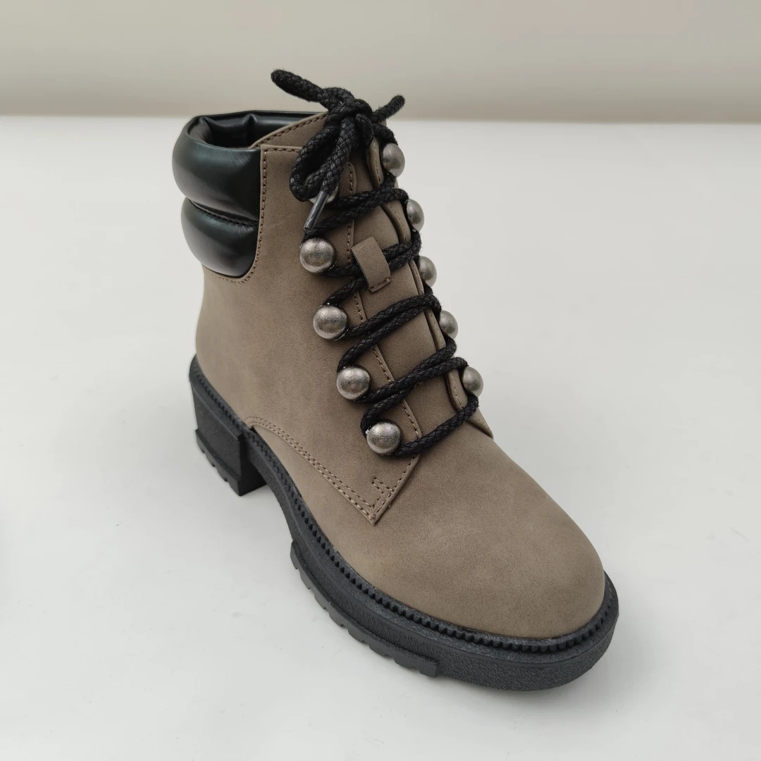 正常尺码  时尚女靴    G9639-503  棕色