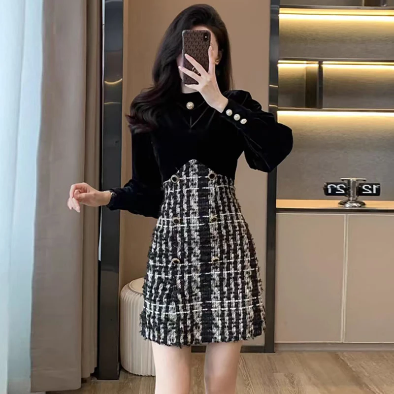 法式复古赫本风小香风连衣裙女春秋新款高级感黑丝绒假两件打底裙