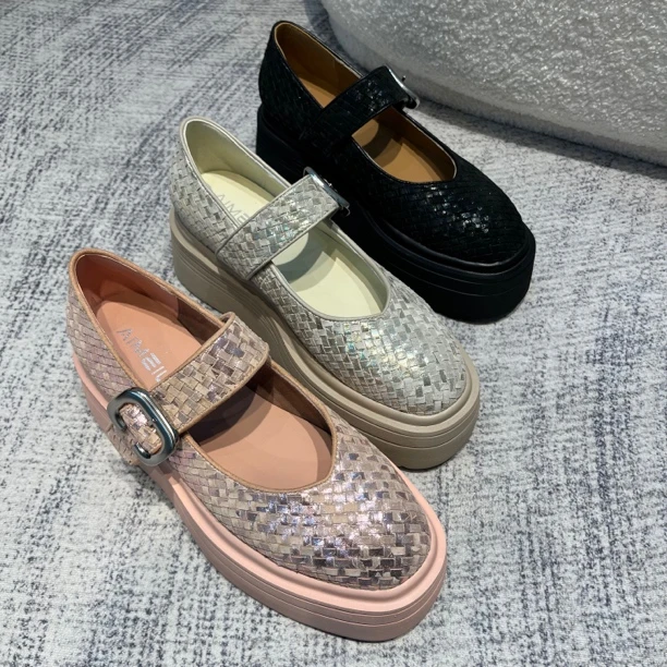 【艾美莉】108-4人鱼波纹纯皮厚底松糕鞋春夏小皮鞋显白三色