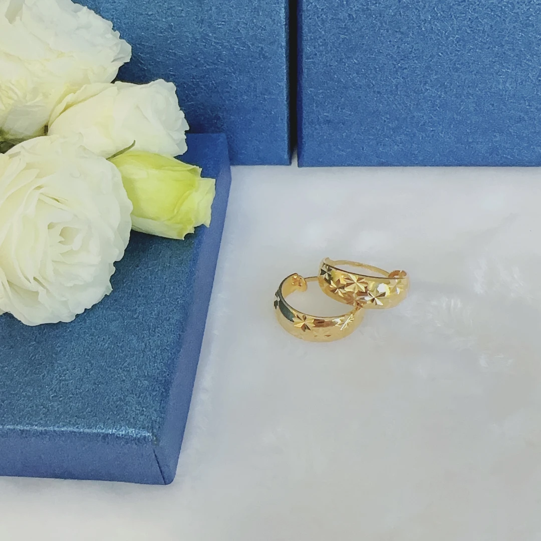 钛钢耳饰 满天星妈妈耳环 气质高贵百搭时尚优雅妈妈耳环金色轻奢