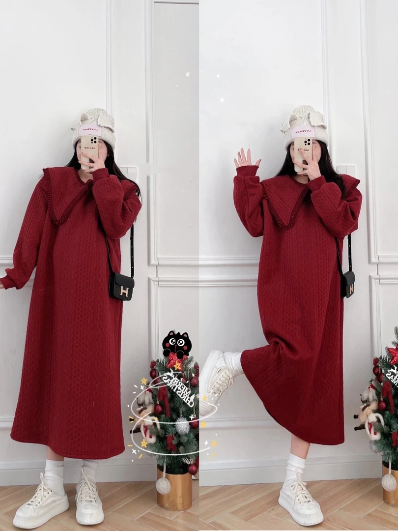 新年战袍孕妇连衣裙秋冬款娃娃领新款洋气孕妇装春秋装毛衣中长款