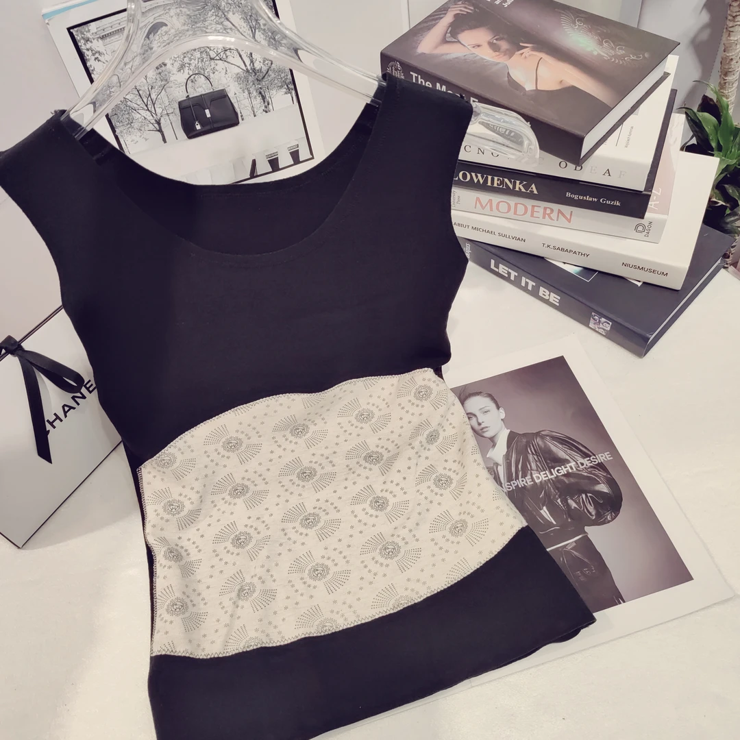 自发热加绒磨毛暖宫贴片保暖背心无痕圆领无痕打底秋衣