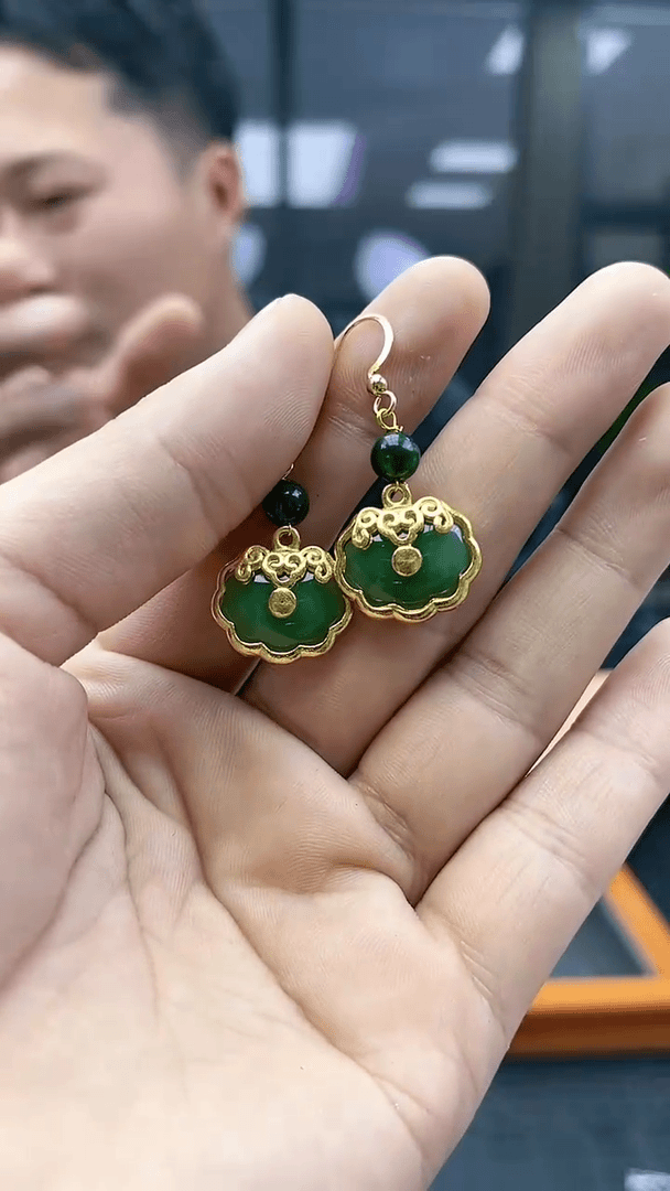 【闪购商品】紫晶耳饰银S925镶嵌l10