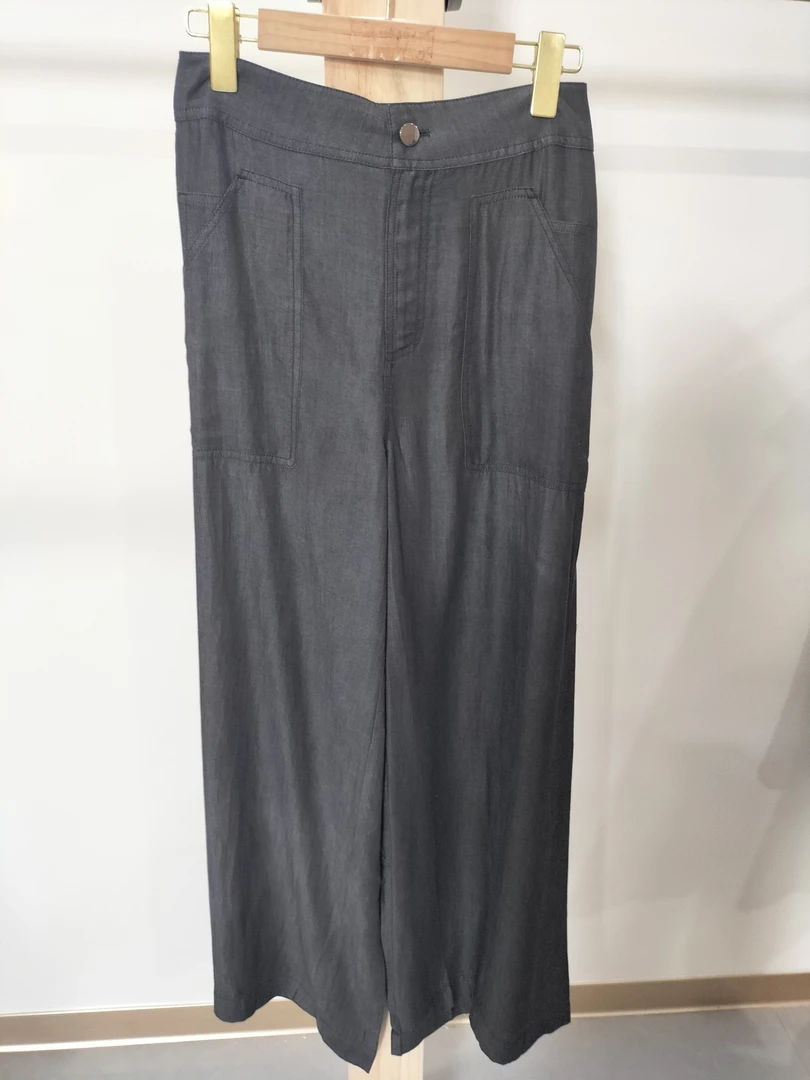 4820-亚美新款时尚阔腿休闲裤