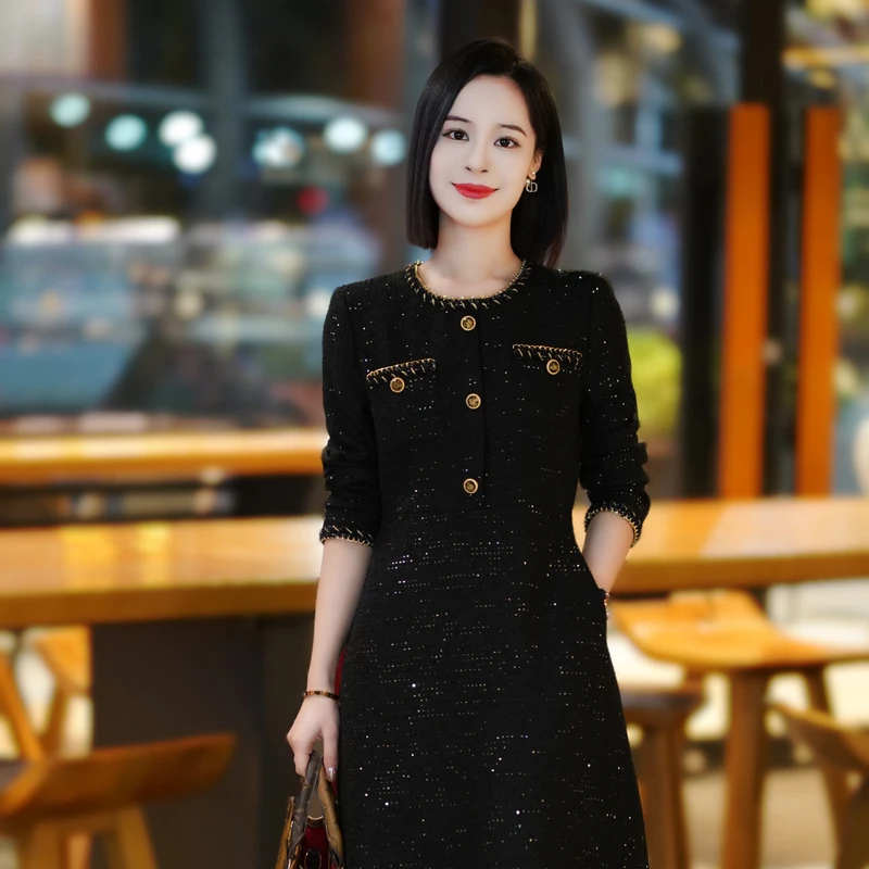 罗美拉 秋冬高端气质优雅香风圆领钉珠精致收腰显瘦连衣裙#833