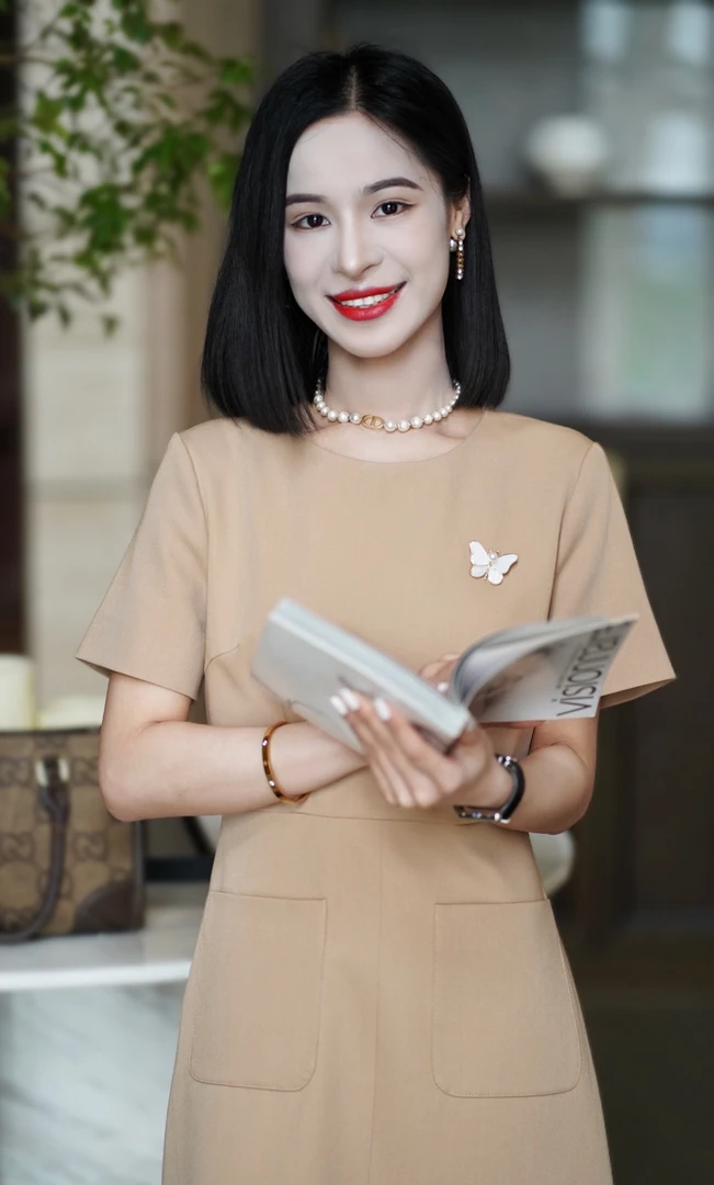 罗美拉品牌 高级感简约时尚法式气质优雅通勤显瘦连衣裙689