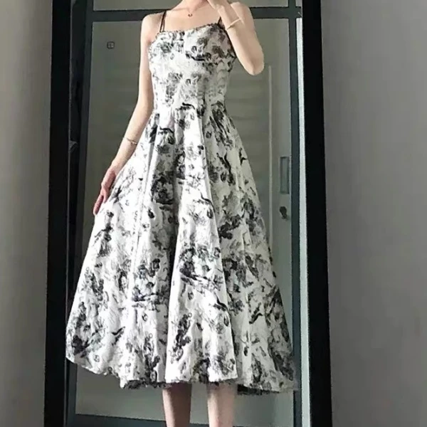 Q271-280【蘑菇专属】全新连衣裙轻微瑕疵洗水试穿痕迹，拍下默认知