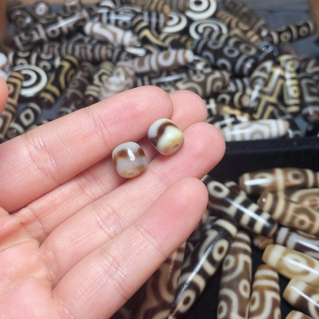 【闪购商品】玛瑙/玉髓手链合金乐*