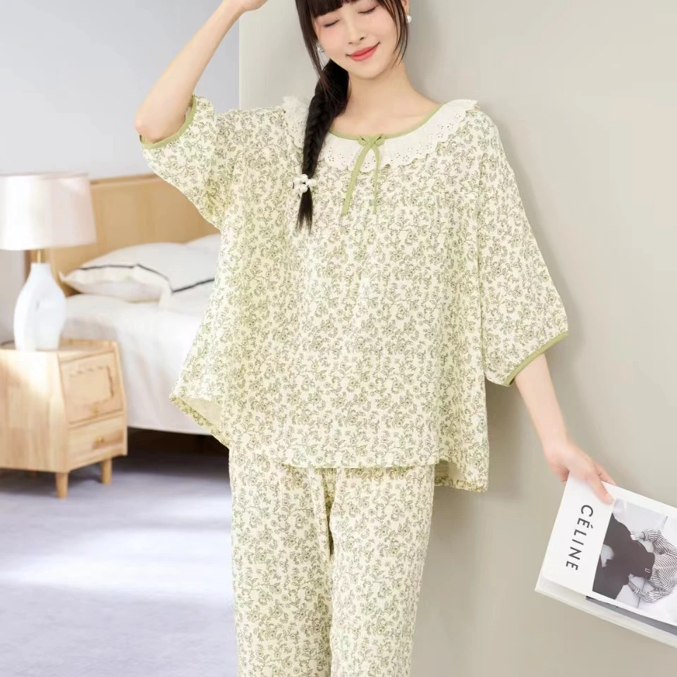 2457 女士中袖中裤碎花舒适睡衣女套装