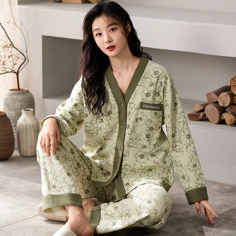 【带胸垫】莉莉家女士新款纯棉V领深绿水墨画长袖睡衣家居服可外穿