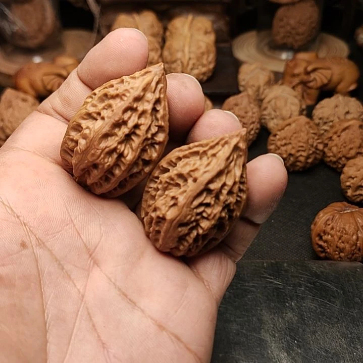 【闪购商品】文玩核桃把件如*