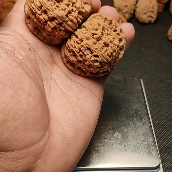 【闪购商品】文玩核桃把件文**手