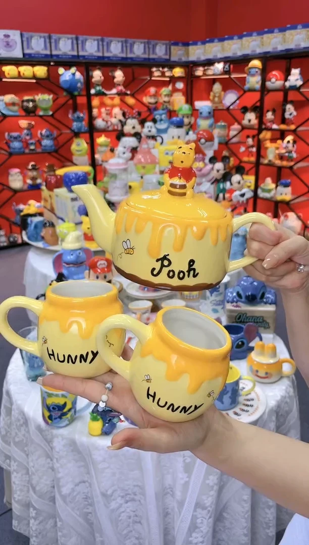 【闪购商品】.@@陶瓷维尼熊一壶二杯