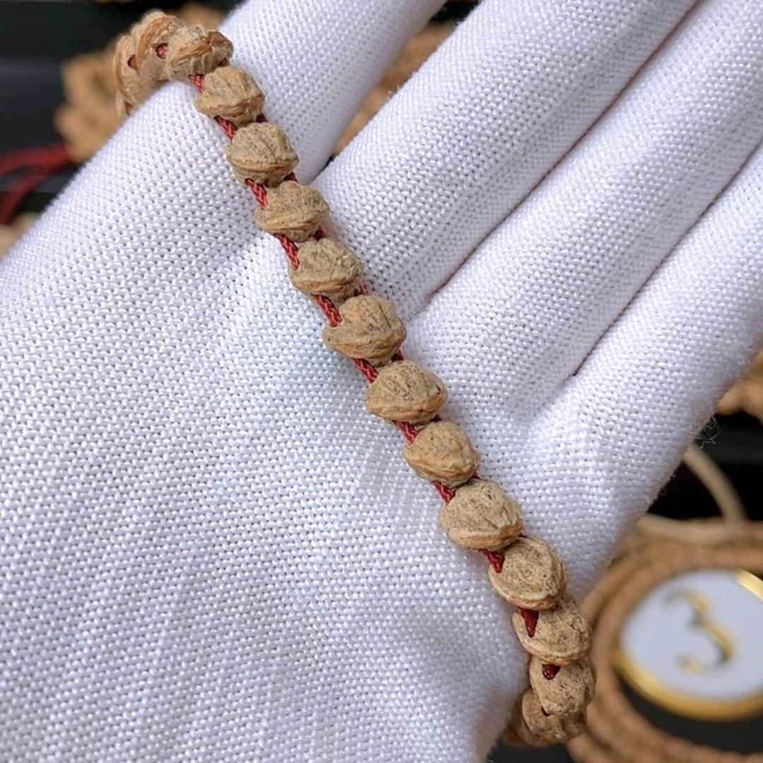 【闪购商品】柏香籽/百香籽手串小*哥