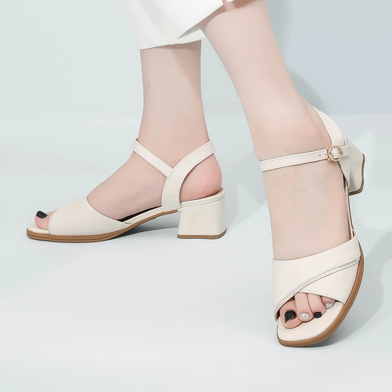 信诺 真皮舒适女鞋 2024新款夏季中年妈妈凉鞋粗跟百搭中跟高跟鞋