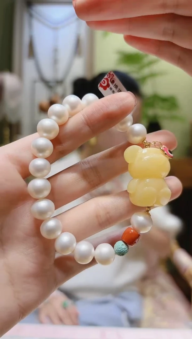 【闪购商品】蜜蜡裸石18K金镶嵌蜜蜡熊珍珠手串