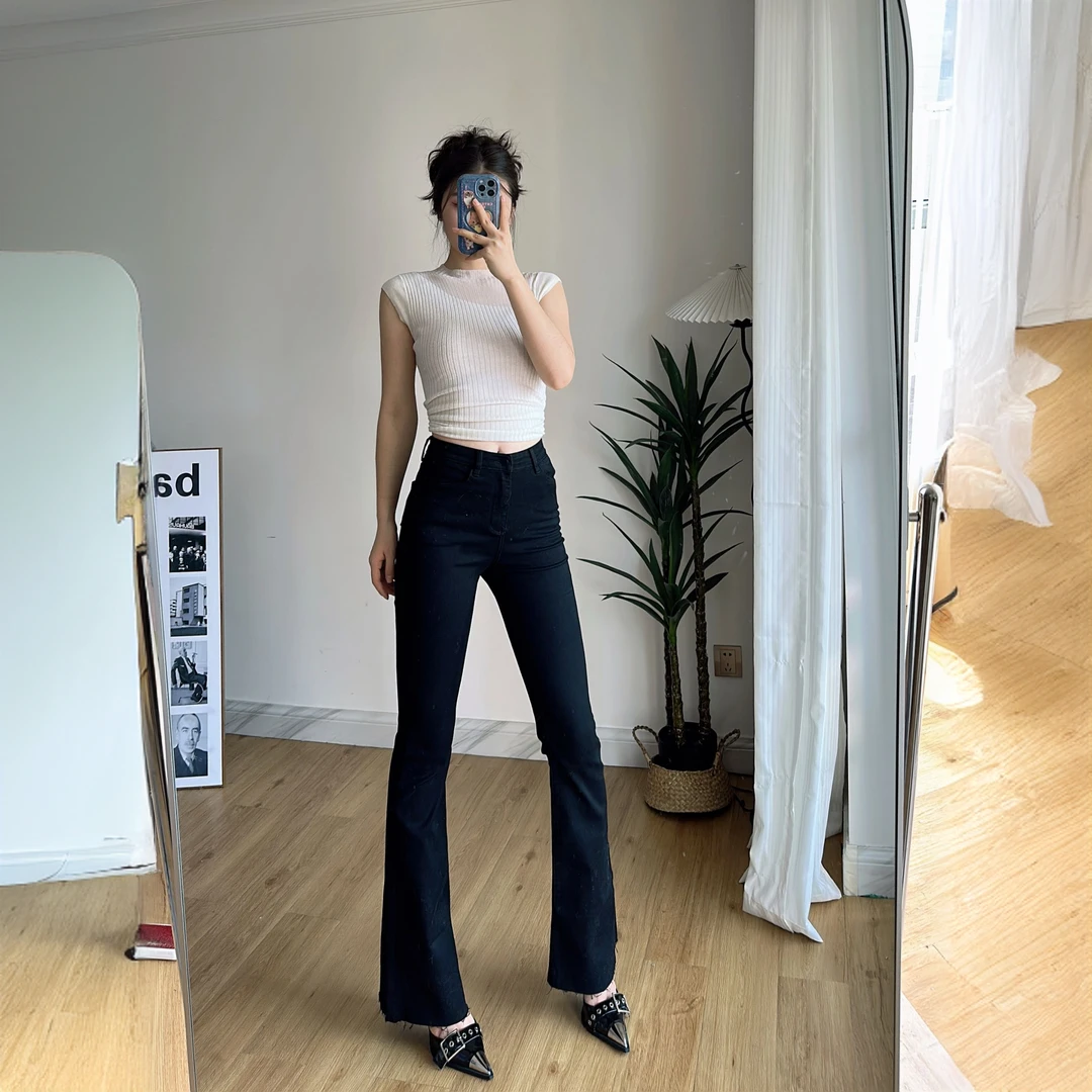 张百亿蜜桃臀1.0高腰紧身修身黑色显瘦牛仔裤喇叭裤微喇弹力外穿