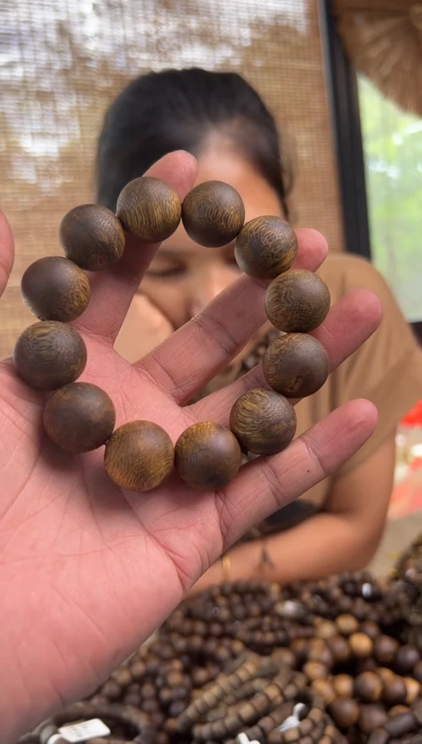 【闪购商品】沉香手串20圆珠沉水浮保46克