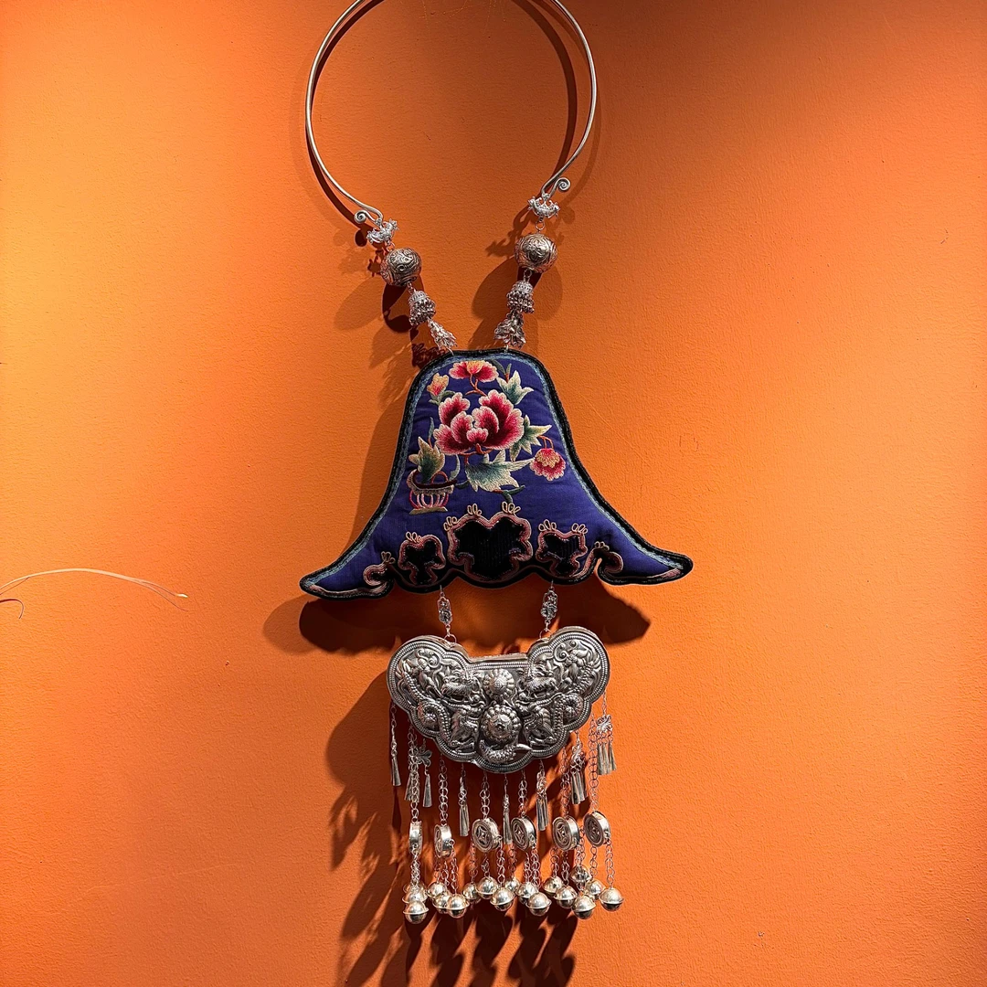 非遗老绣压襟挂饰孤品老绣/民族风手工艺品/压襟吊坠